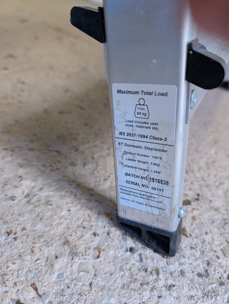 Werner Metal Step Ladder 