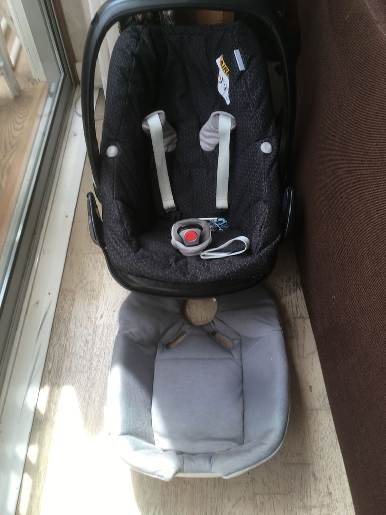 image for Maxi Cosi first car seat