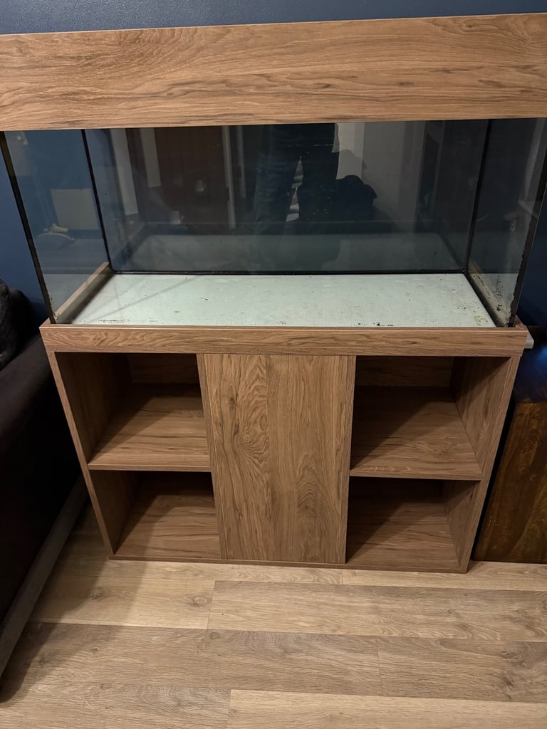 Fish Tank 200Ltr