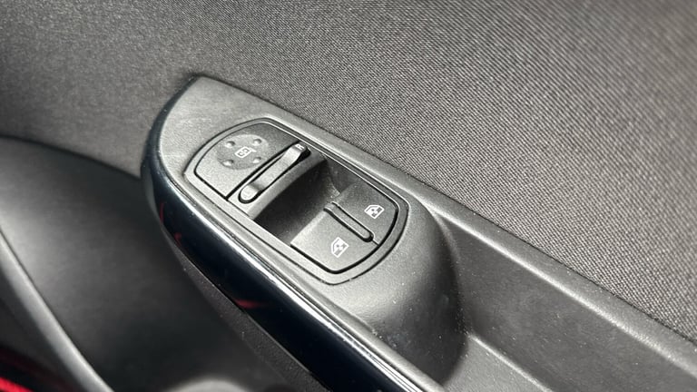 2019 Vauxhall Corsa 1.4i ecoTEC Griffin Hatchback 5dr Petrol Manual Euro 6 (90 ps) Hatchback Petr...