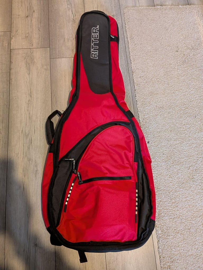 Yamaha CPX 900 SERIES semi-electric acoustic guitar 