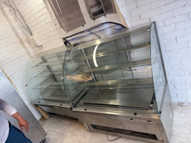 Cake fridge desert fridge display cafe shop restaurant takeaway 