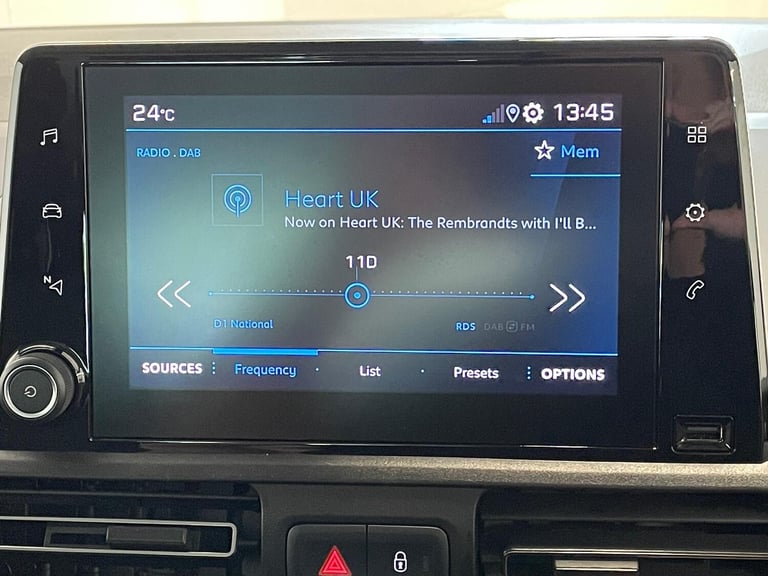 PEUGEOT RIFTER 1.5 WAV wheelchair accessible vehicle 2021