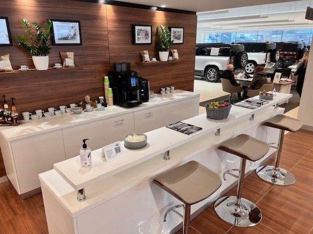 2023 Land Rover Range Rover Sport 3.0 P440e 38.2kWh Dynamic SE SUV 5dr Petrol Plug-in Hybrid Auto...