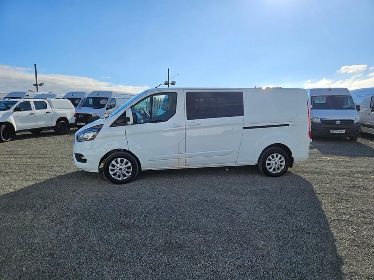 FORD TRANSIT CUSTOM 320 LIMITED 130 L2 CREWVAN, ULEZ FREE, WET BELT JUST DONE