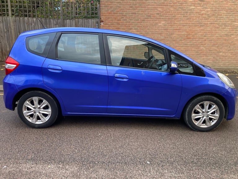 2011 Honda Jazz 1.4 i-VTEC ES 5dr HATCHBACK Petrol Manual