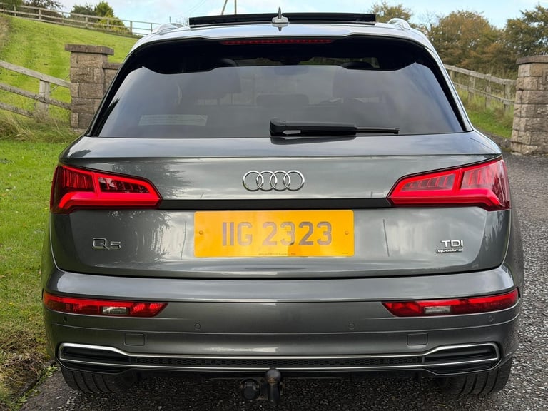 2017 Audi Q5 2.0 TDI S line SUV 5dr quattro *Pan Roof* Euro 6 190BHP
