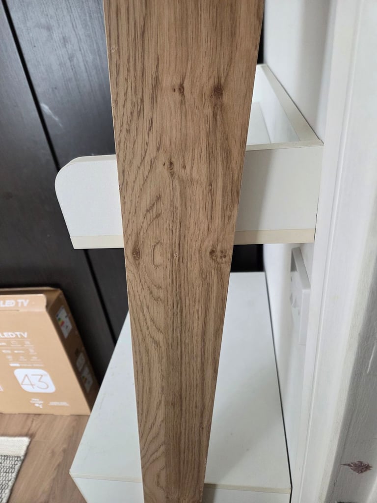 Habitat ladder desk 