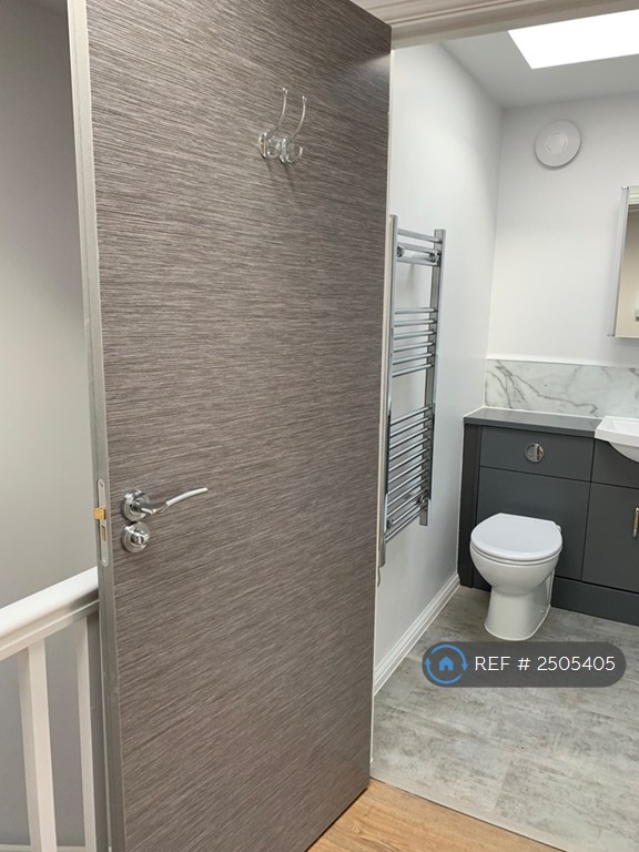 1 bedroom flat in Alder House, Buckingham, MK18 (1 bed) (#2505405)