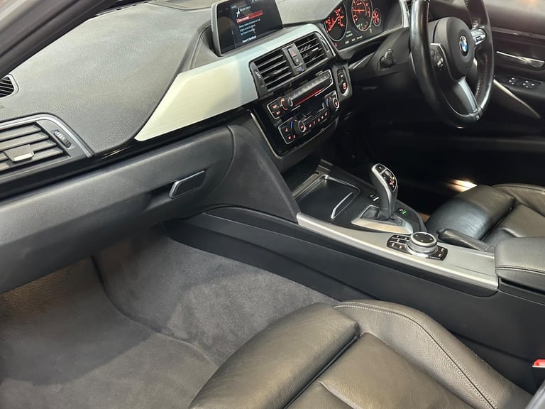 2019 BMW 3 Series 2.0 320i M Sport Shadow Edition Touring Auto xDrive Euro 6 (s/s) 5dr ESTATE Pet...
