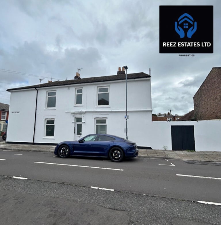 image for Exceptional 6 bedroom property 