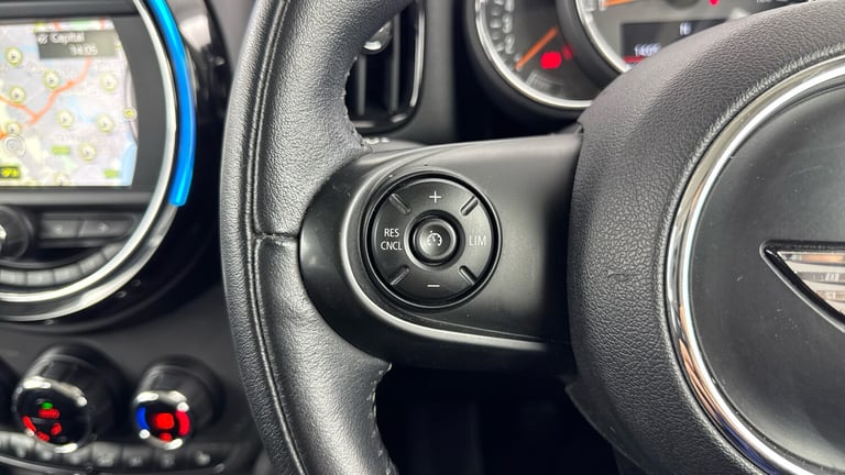 2017 MINI Countryman 2.0 Cooper D ALL4 5dr Auto [Chili Pack] Diesel Hatchback Hatchback Diesel Au...