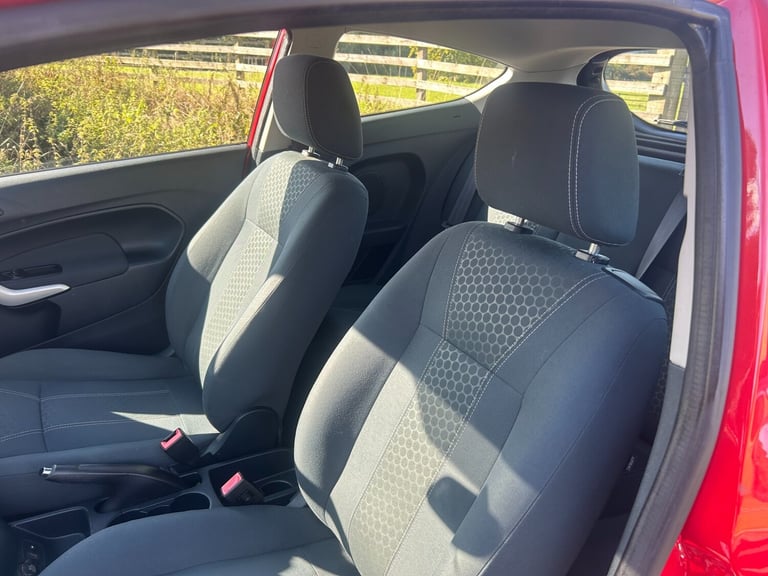 2012 Ford Fiesta 1.4 Zetec 3dr HATCHBACK Petrol Manual