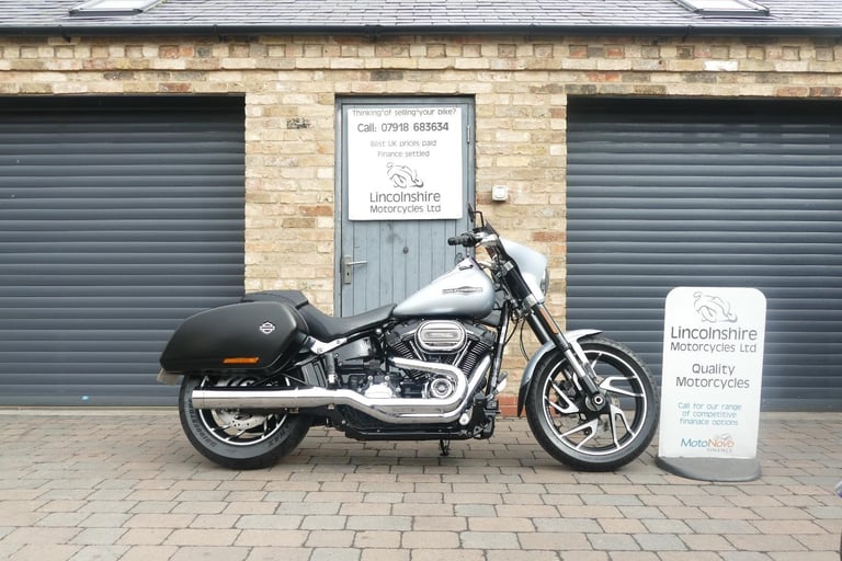 19 Harley-Davidson FL Sportglide
