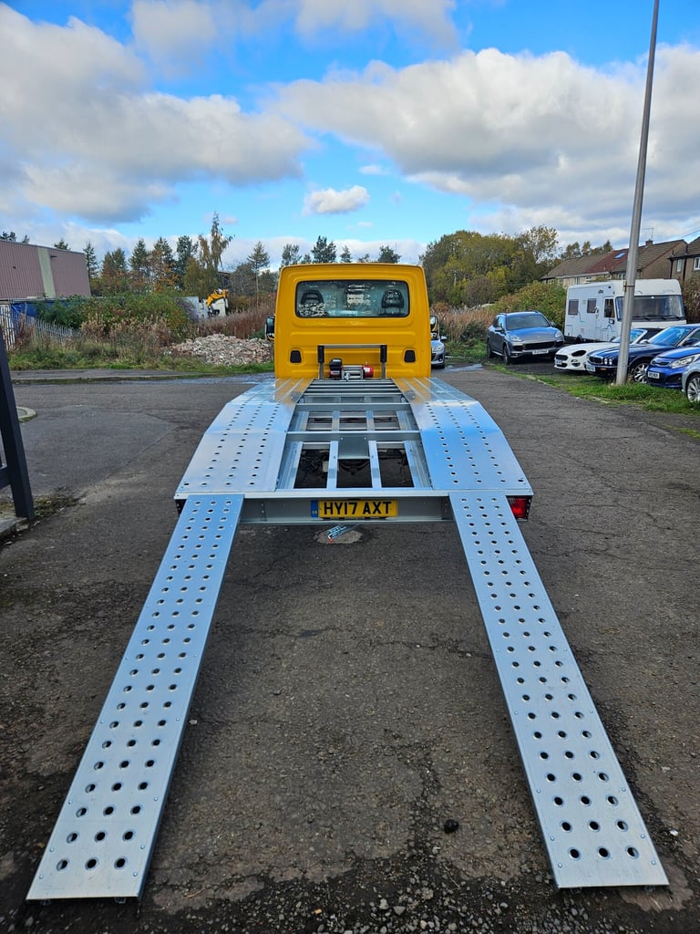 2017 Iveco Daily 2.3 TD 14V 35S 3450 Chassis Recovery truck Automatic Diesel