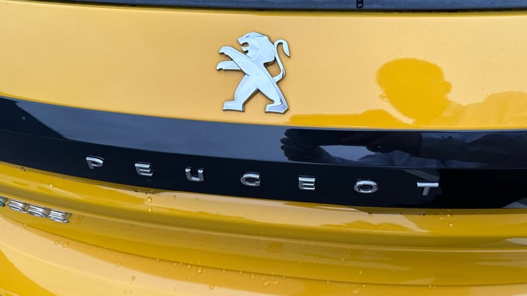 2022 Peugeot 208 50kWh GT Premium Hatchback 5dr Electric Auto (136 ps) Hatchback Electric Automatic