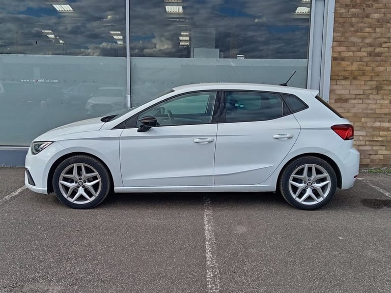 2020 SEAT Ibiza 1.0 TSI FR Hatchback 5dr Petrol Manual Euro 6 (s/s) GPF (95 ps) Hatchback Petrol ...
