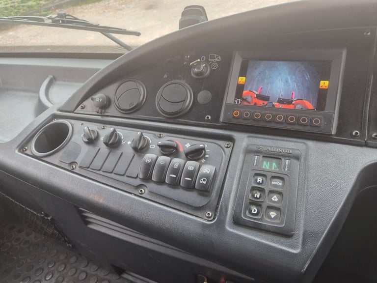 2016 Dennis Elite 6X2 AUTO 26TON MID STEER OLYMPUS BODY REFUSE C/W BIN LIFT (EURO 6) NA Diesel Au...