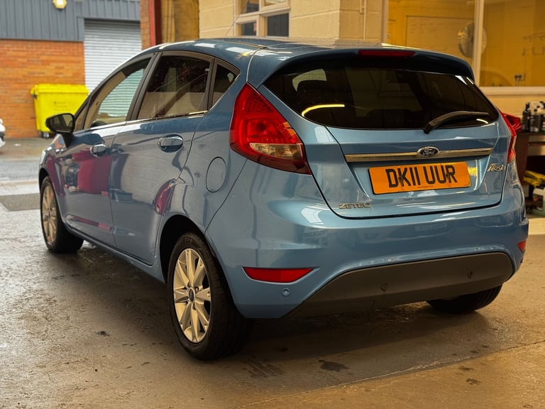2011 Ford Fiesta 1.2L Zetec Hatchback 5dr Petrol Manual Euro 5 (81 bhp) Hatchback Petrol Manual