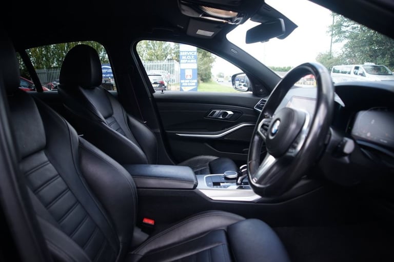 2021 BMW 3 Series 2.0 320d MHT M Sport Saloon 4dr Diesel Hybrid Auto Euro 6 (s/s) (190 ps) Saloon...