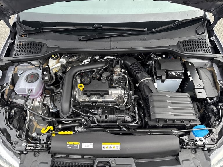 2025 SEAT Ibiza 1.0 TSI 115 FR Black Edition 5dr HATCHBACK PETROL Manual