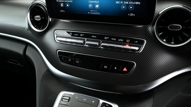 2023 Mercedes-Benz V-Class 2.0 V300d AMG Line MPV 5dr Diesel G-Tronic+ Euro 6 (s/s) XLWB (237 ps)...