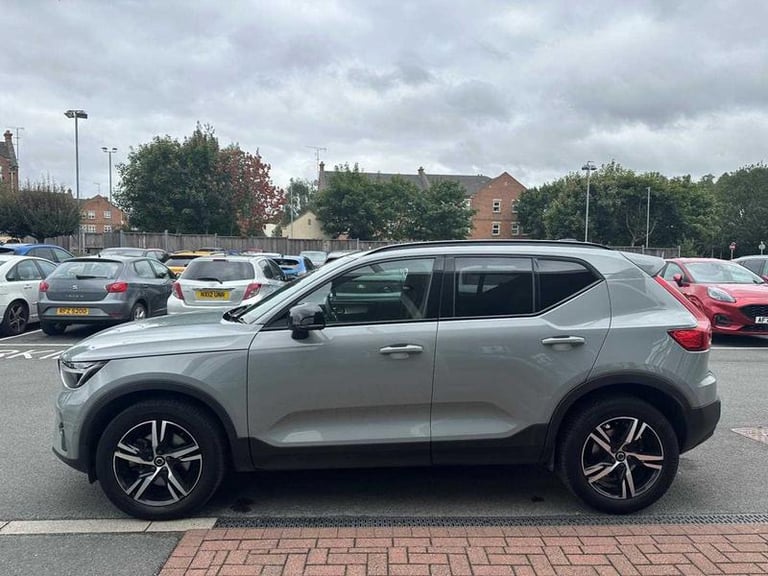 2023 Volvo XC40 2.0 B3P Plus Dark 5dr Auto Automatic SUV Hybrid Automatic