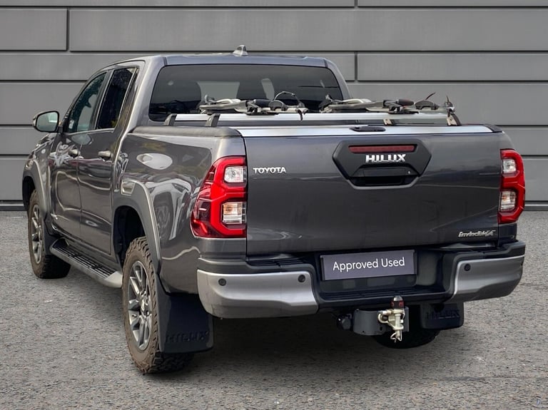 2025 Toyota Hilux Invincible X D/Cab Pick Up 2.8 Hybrid 48V Auto Double Cab Pick-up Diesel Automatic
