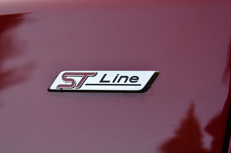 2025 Ford Puma 1.0T EcoBoost MHEV ST-Line X SUV 5dr Petrol Hybrid DCT Euro 6 (s/s) (155 ps Automatic