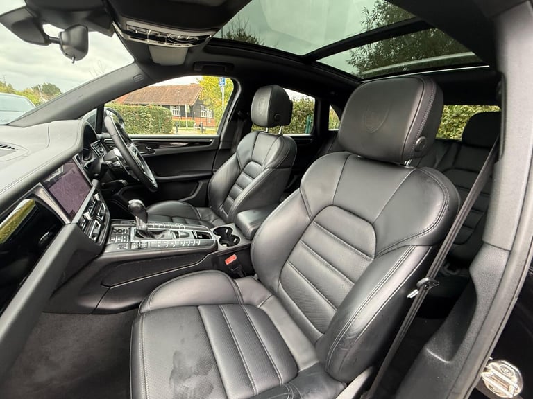 2019 Porsche Macan 3.0T V6 S PDK 4WD Euro 6 (s/s) 5dr Petrol