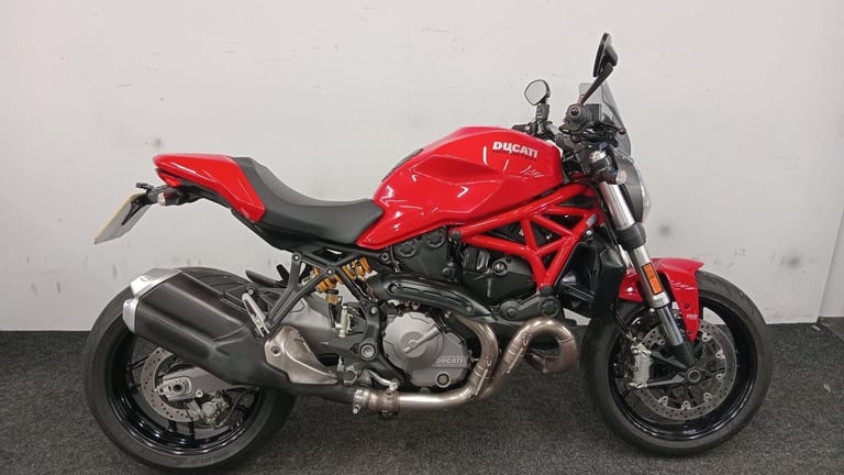 DUCATI MONSTER 821 ** LOVELY CONDITION - FULL SERVICE HISTORY - WARRANTY **