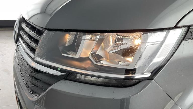 2023 Volkswagen Transporter 2.0 TDI 150 Highline Kombi Van Manual Combi Van Diesel Manual