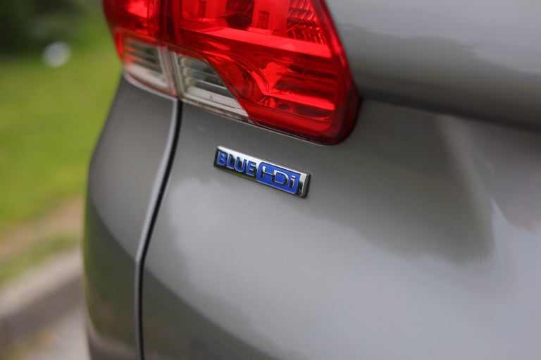 Peugeot 2008 1.6 BlueHDi 2016
