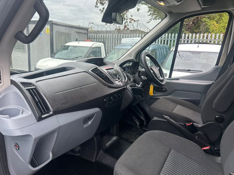 2015 Ford Transit 2.2 TDCi 125ps H3 18 Seater Trend NA Diesel Manual