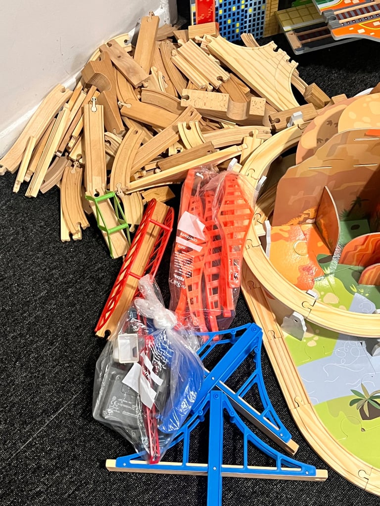 Very Large wooden Train sets / XXL TRAIN SET / Dino Train set with 100+ accessories 