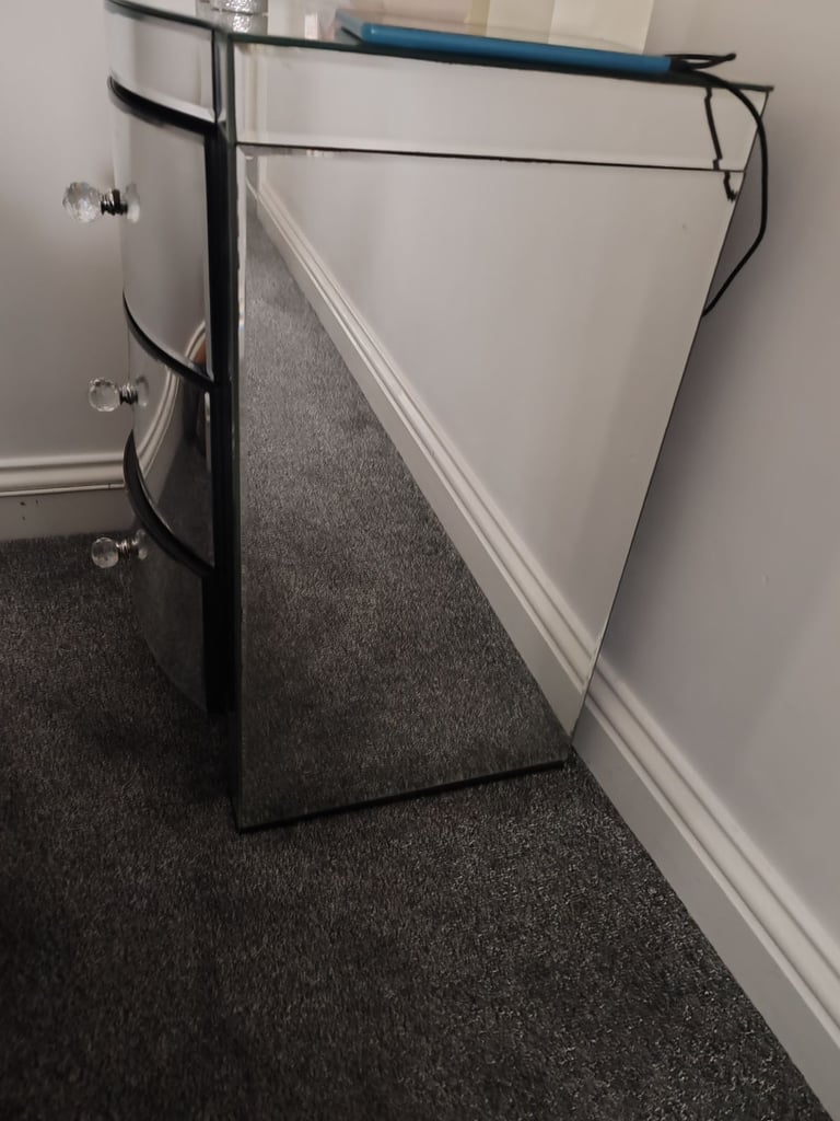 Two mirrored bedside tables (cracked) 