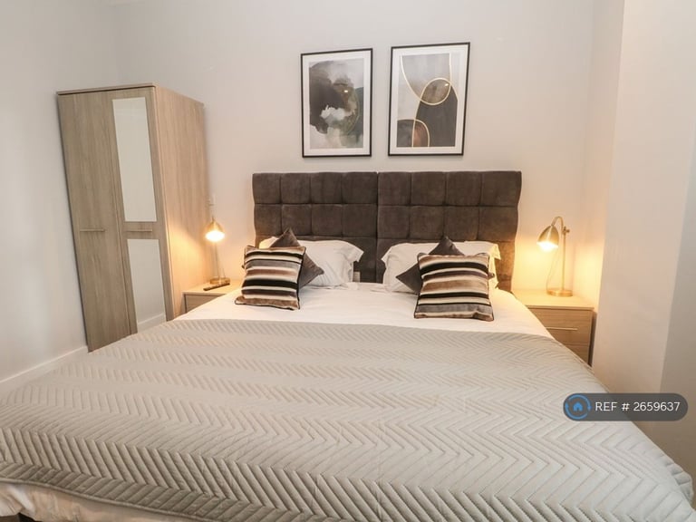 2 bedroom flat in Tudor Place, Waterloo, Liverpool, L22 (2 bed) (#2659637)