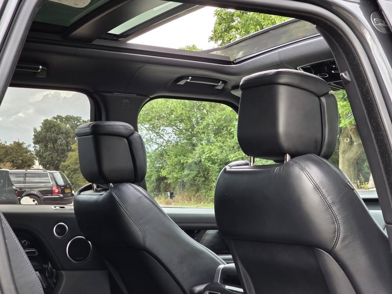 2018 Land Rover Range Rover 4.4 SDV8 Autobiography 4dr Auto ESTATE DIESEL Automatic