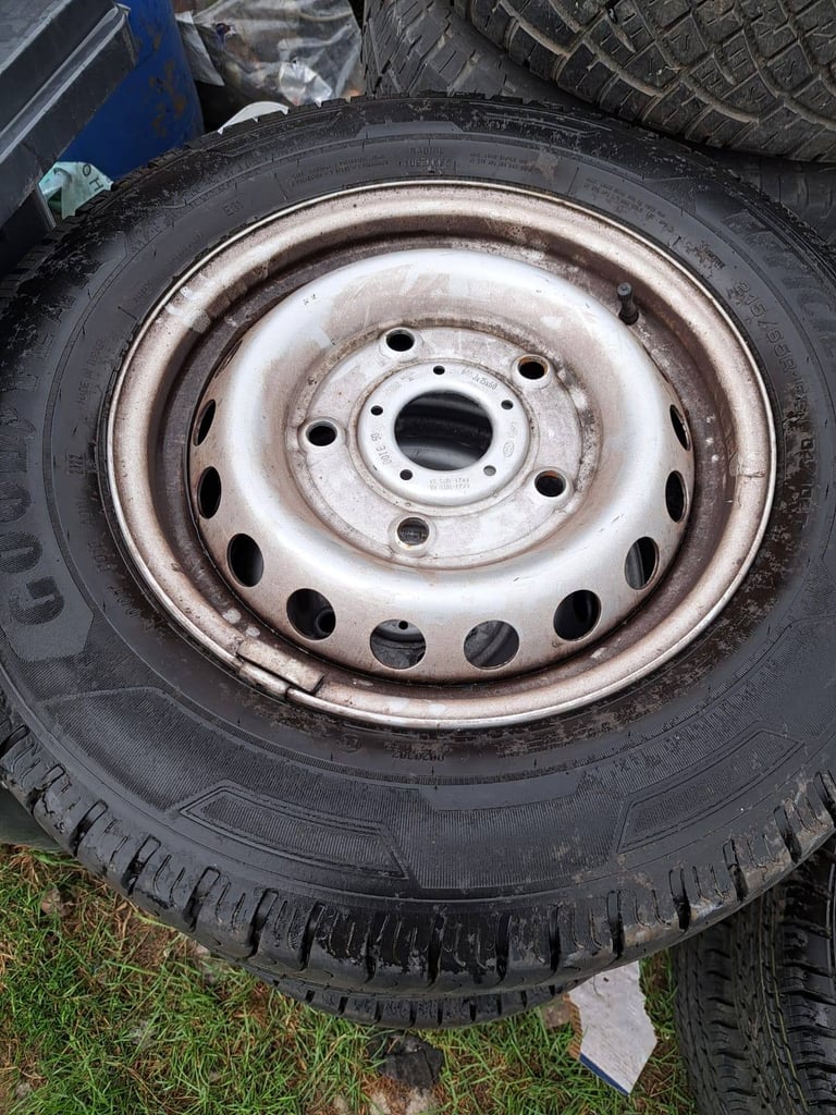 LAND ROVER WHEELS 
