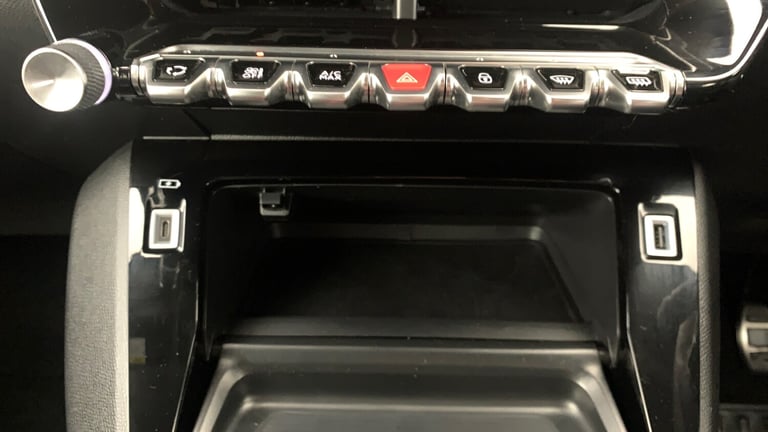 2023 Peugeot 2008 1.2 PureTech Allure Premium + SUV 5dr Petrol Manual Euro 6 (s/s) (100 ps) SUV P...