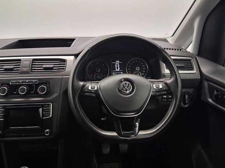 2018 Volkswagen Caddy 2.0 TDi C20 Maxi Combi WAV 5 Seats 5dr MPV Diesel Manual
