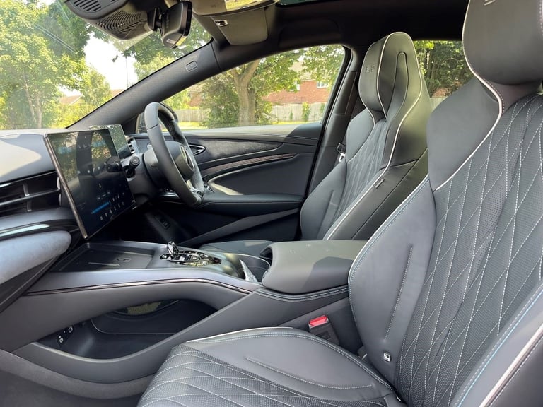 Byd Seal 82.5kwh Excellence Saloon 4dr Electric Auto Awd 530 Ps Electric