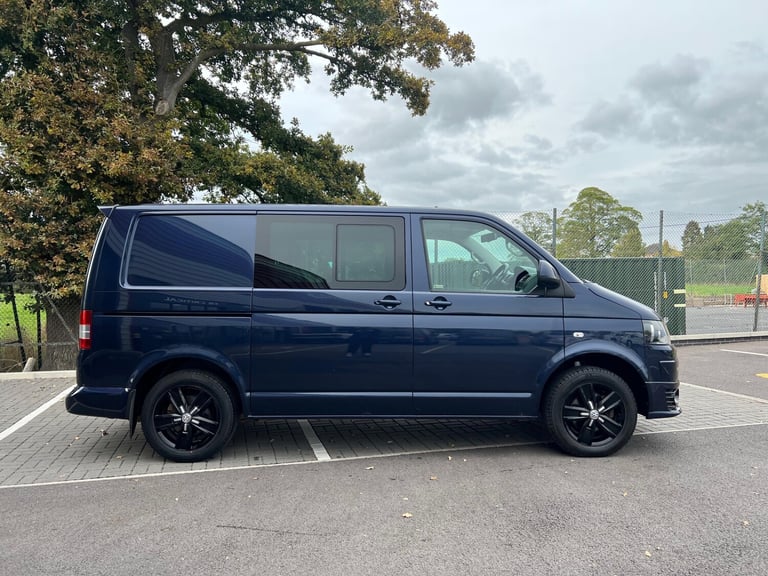 2015 Volkswagen Transporter 2.0 180PS Highline Kombi Van DSG WINDOW VAN Diesel Automatic