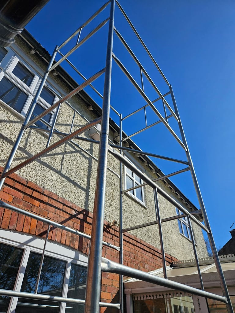 NEW PREMIUM DIY GALVANIZED SCAFFOLD TOWERS.(free delivery*)