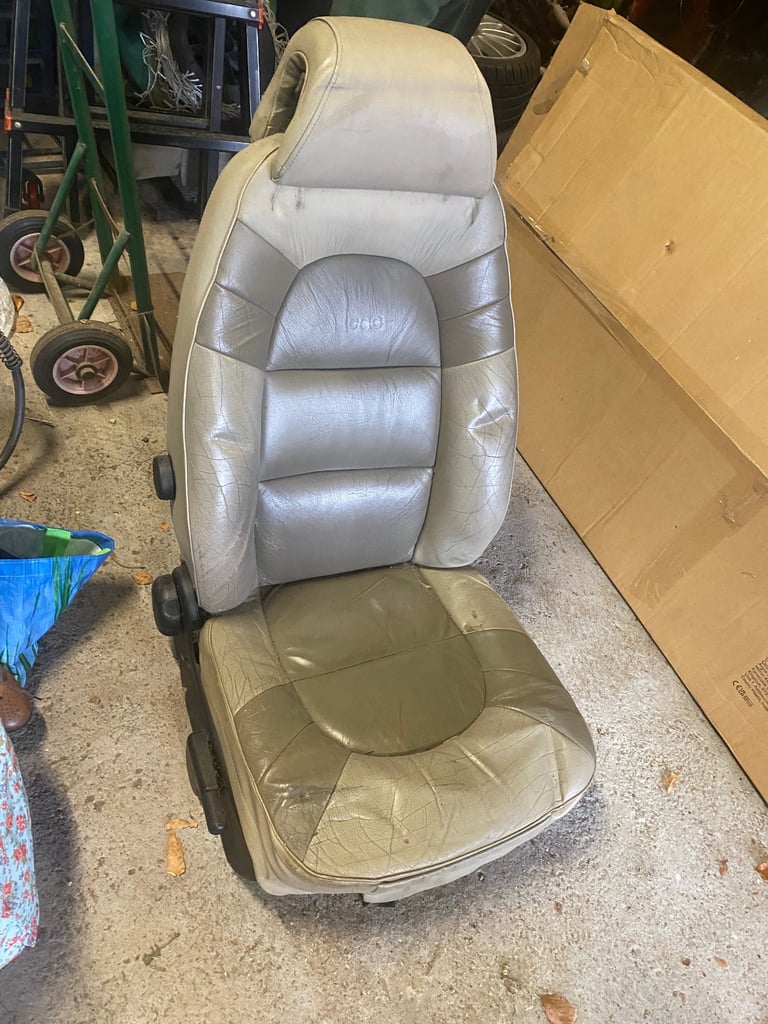 image for Saab 9000 leather seats