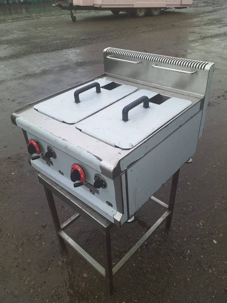 Catering equipment commercial gas & electric Tabletop fryers restaurant trailer burger van items