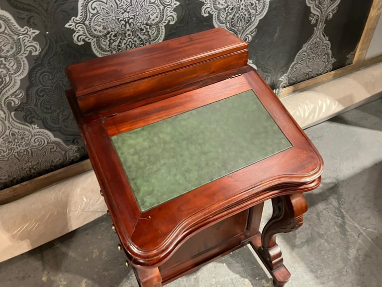 Stunning Chesterfield Mahogany Davenport Desk - Delivery