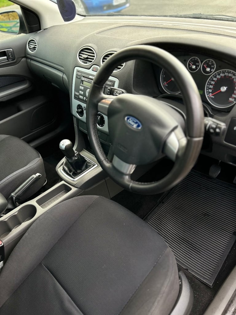 Ford, FOCUS, Hatchback, 2005, Manual, 1596 (cc), 5 doors