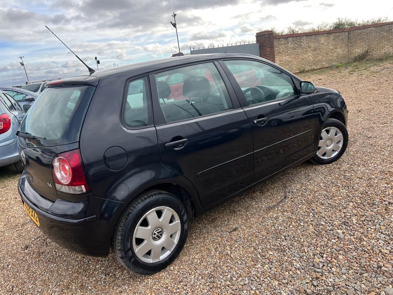 2006 Volkswagen Polo 1.4 S 5dr HATCHBACK Petrol Automatic