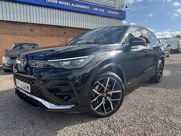 image for 2024 Volkswagen Tiguan TDI R-Line SUV Diesel Automatic